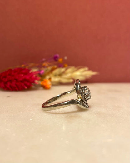 Bague Tourbillon Art - déco 11 Diamants &quot;Sandy&quot; - Elliade Paris