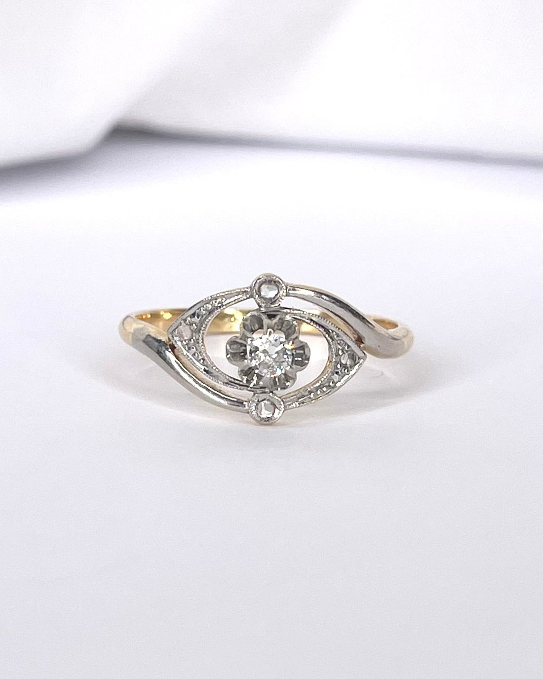 Bague Tourbillon Art Déco Diamants "Armande" - Elliade Paris