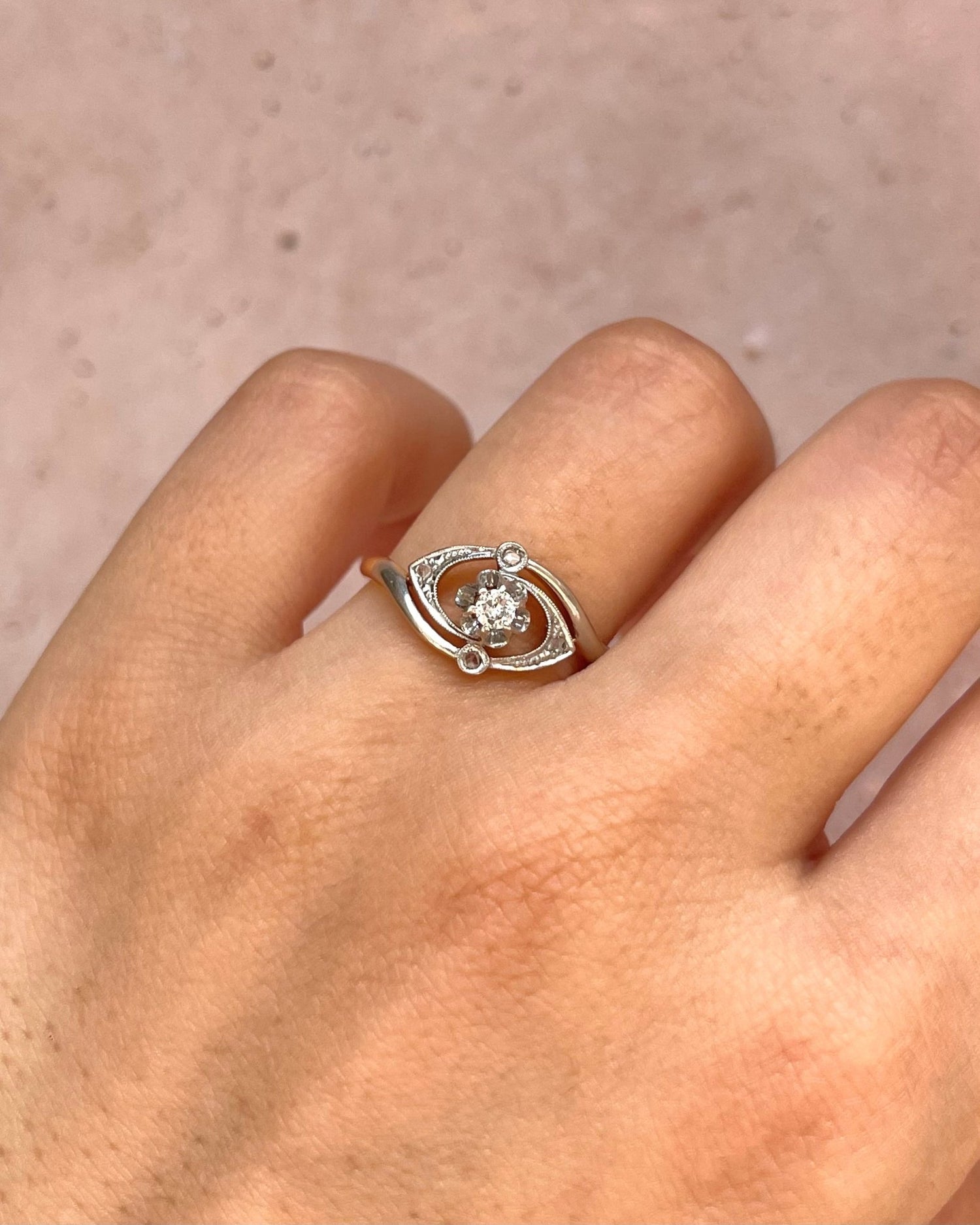 Bague Tourbillon Art Déco Diamants "Armande" - Elliade Paris
