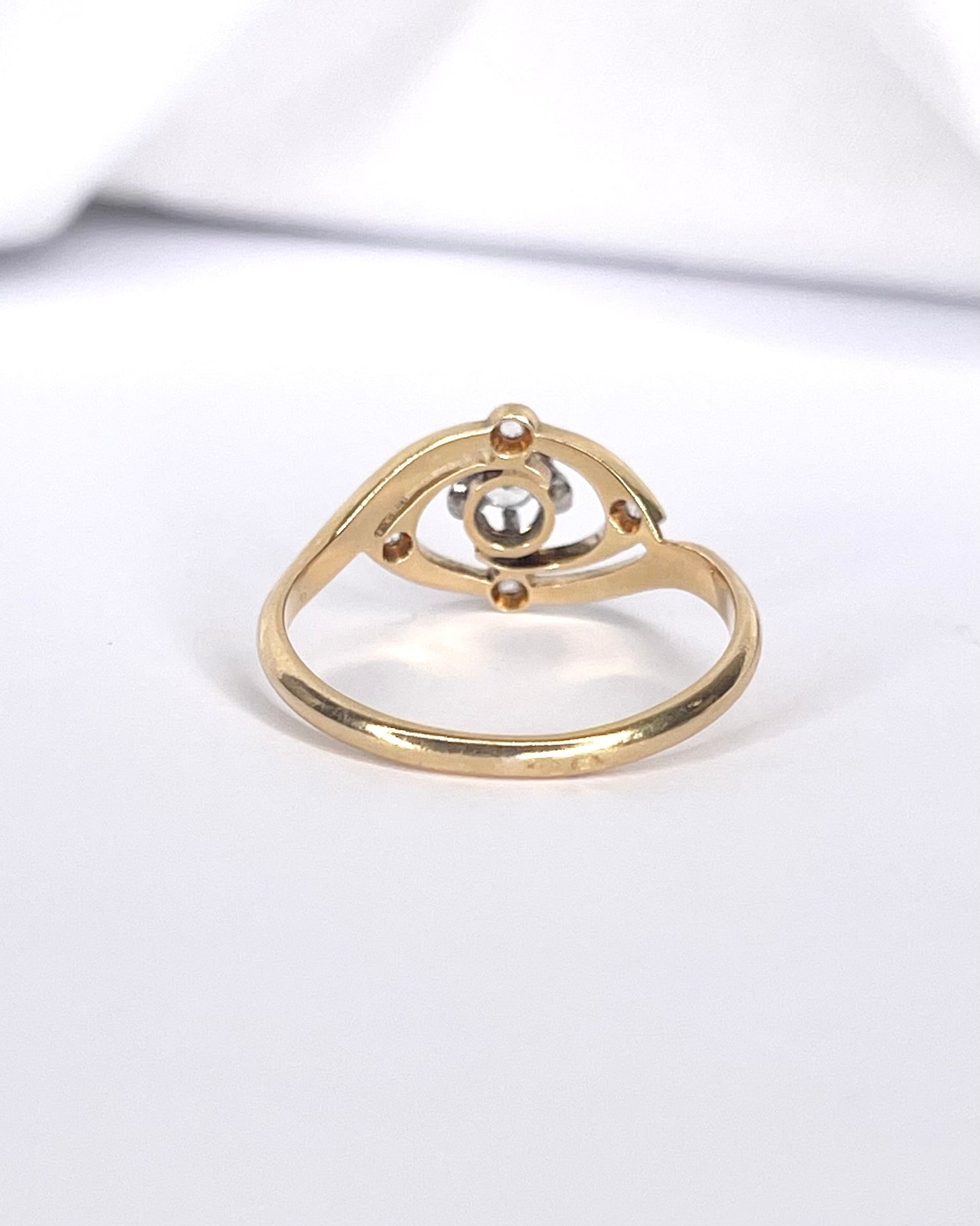 Bague Tourbillon Art Déco Diamants "Armande" - Elliade Paris