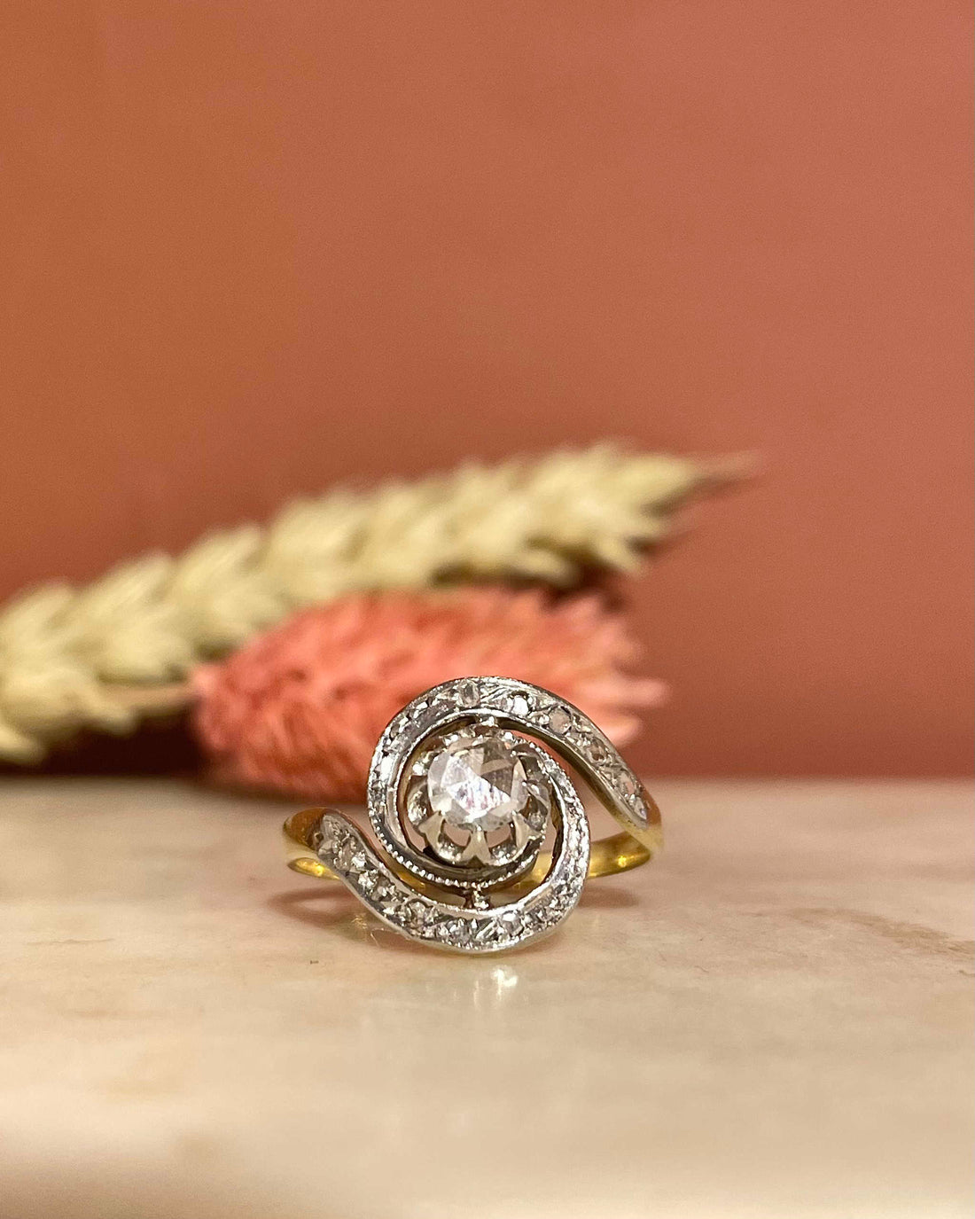 Bague Tourbillon Art-déco Diamants &quot;Crystal&quot;