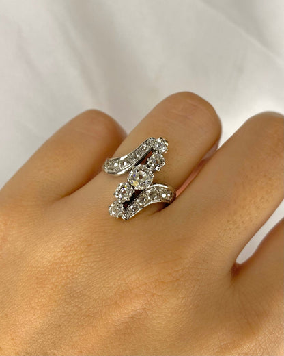 Bague Tourbillon Diamants 1.10 carat &quot;Camélia&quot; - Elliade Paris