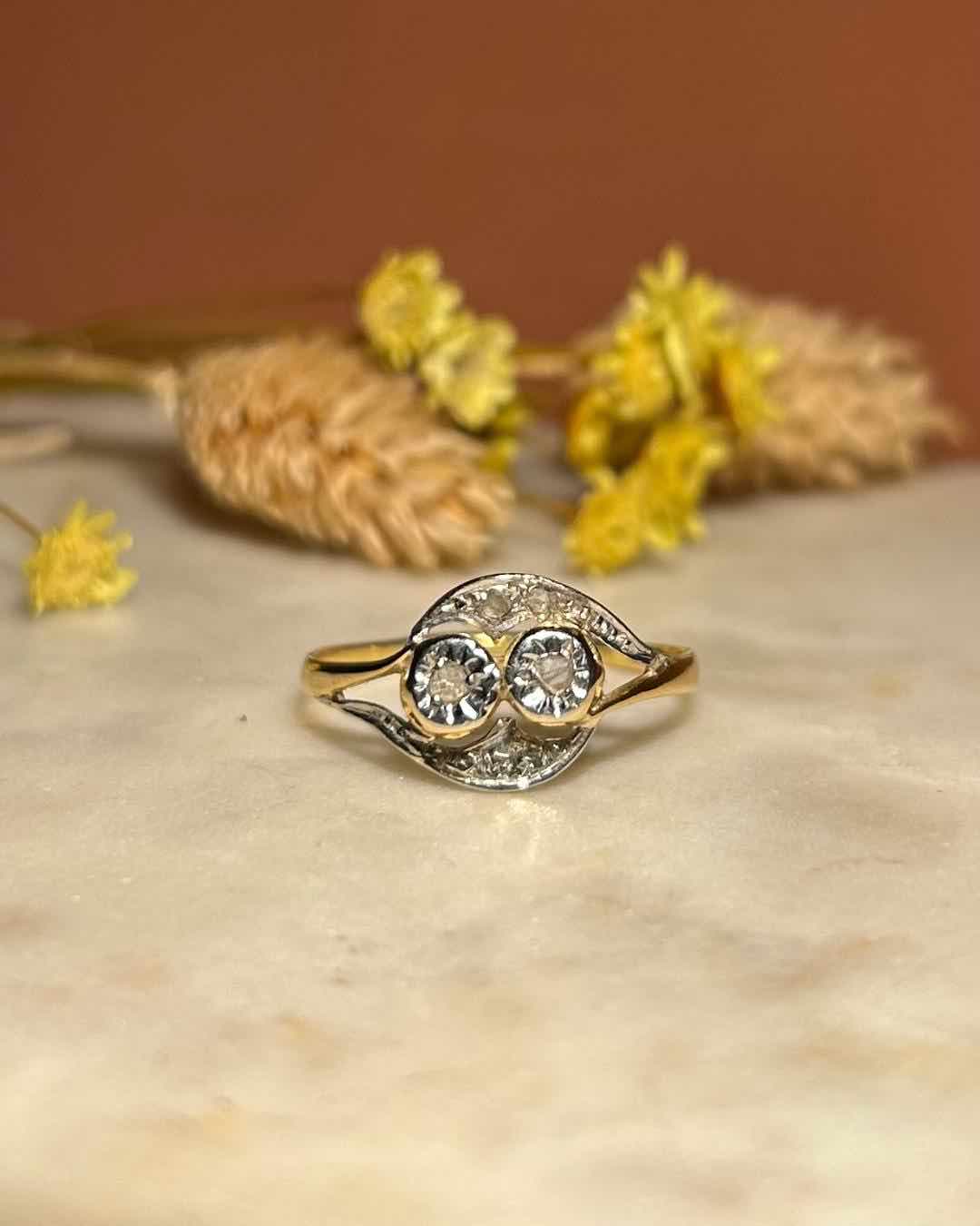 Anillo de tourbillon de diamantes “Audrey”
