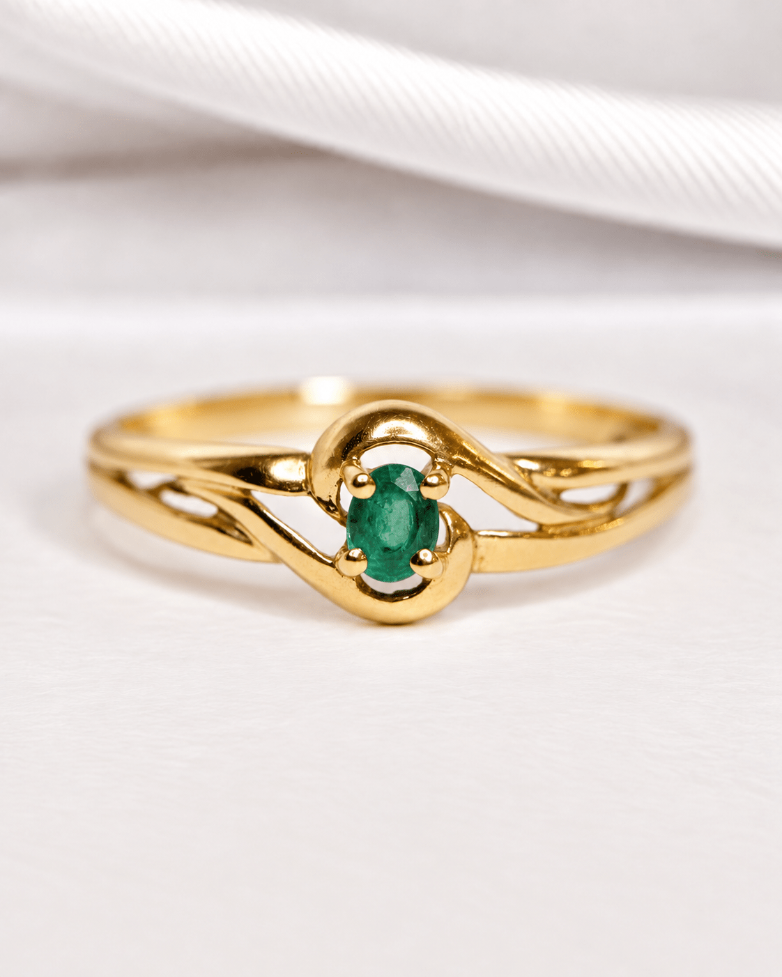 Bague Tourbillon Émeraude "Chiara" - Elliade Paris