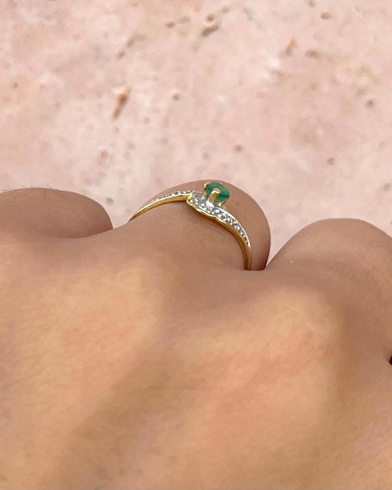 Bague Tourbillon Émeraude "Iseult" - Elliade Paris