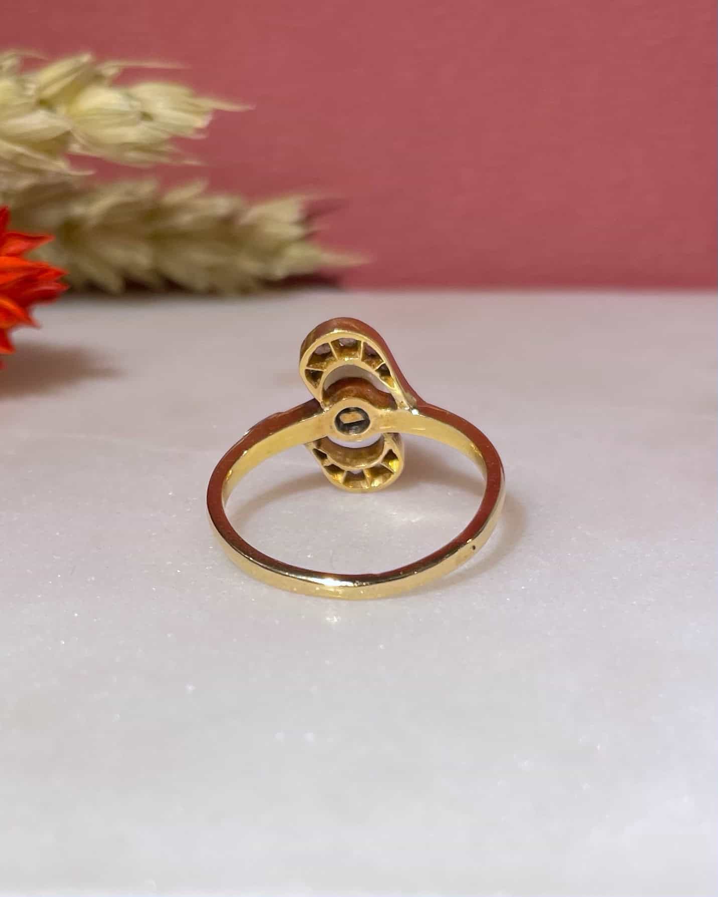 Bague Vintage Tourbillon Perle et Diamants "Hiba"