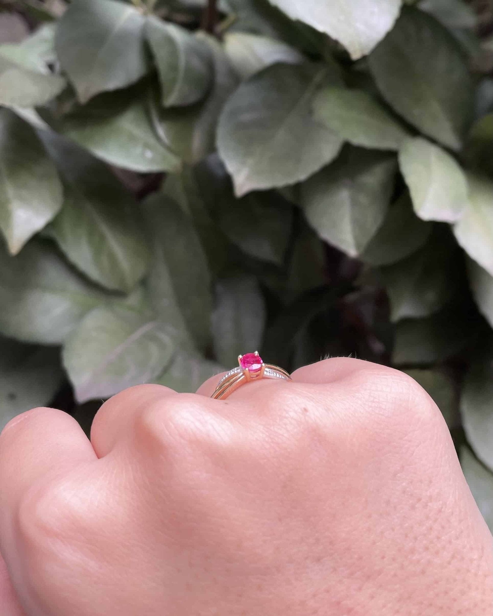 Bague Tourbillon Rubis 0.35 carat &amp; Diamants "Reece" - Elliade Paris