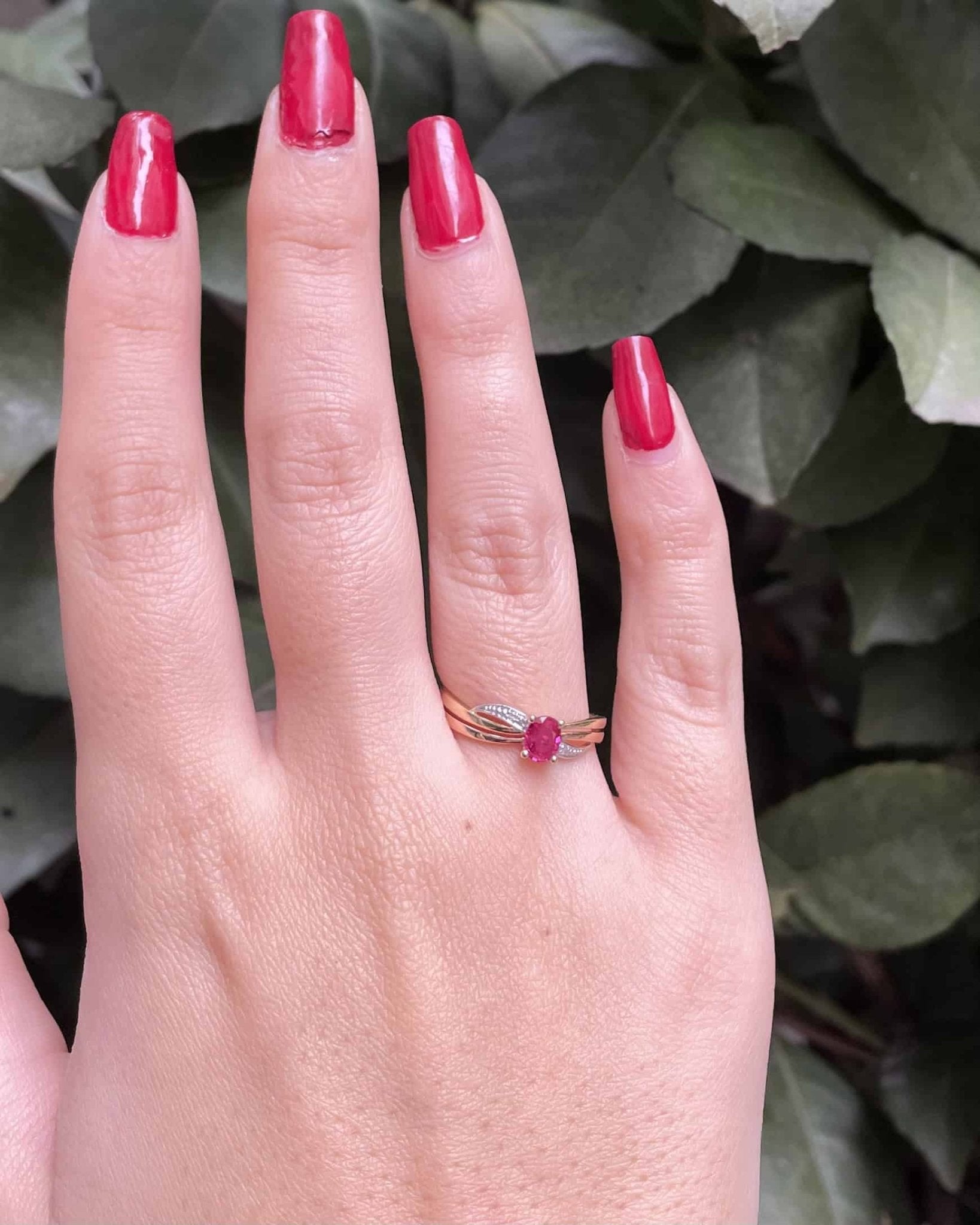 Bague Tourbillon Rubis 0.35 carat &amp; Diamants "Reece" - Elliade Paris