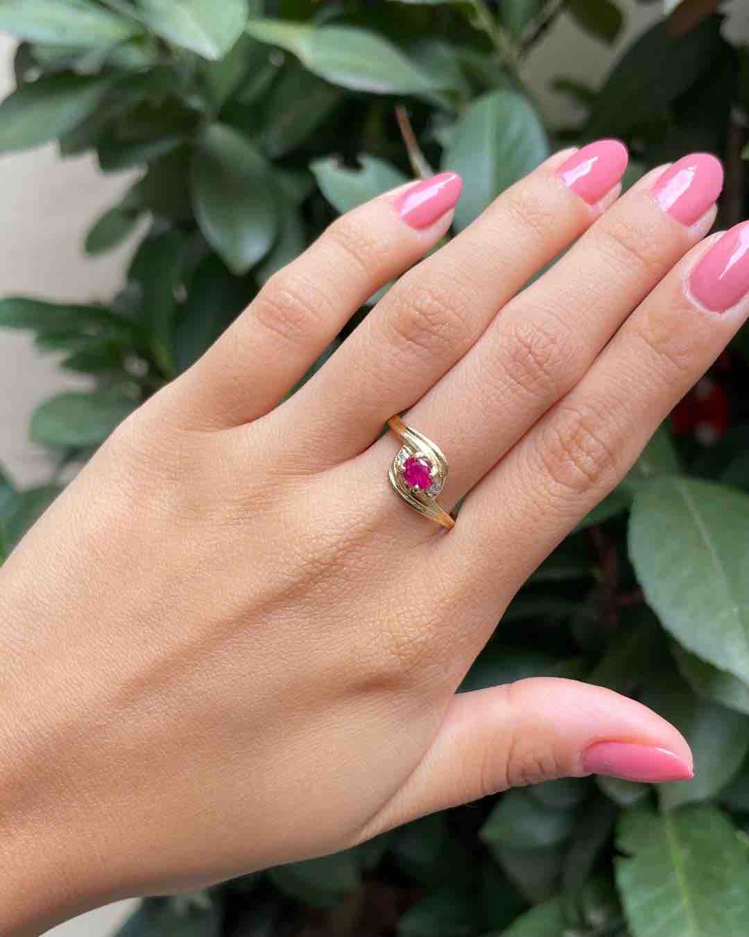 Bague Tourbillon Rubis &amp; Diamants "Lily - Rose" - Elliade Paris