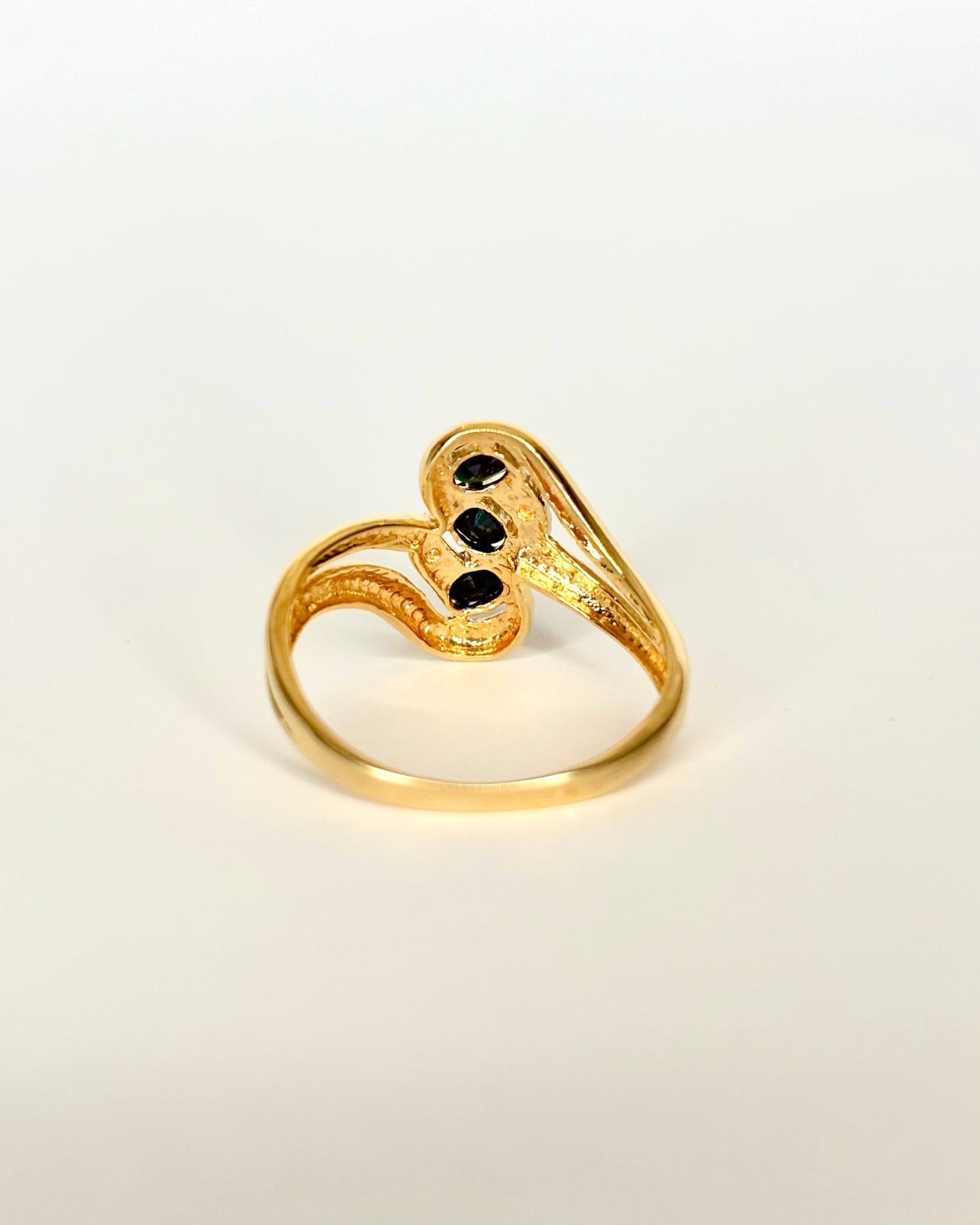 Bague Tourbillon Saphirs 0.30 ct &quot;Odette&quot; - Elliade Paris
