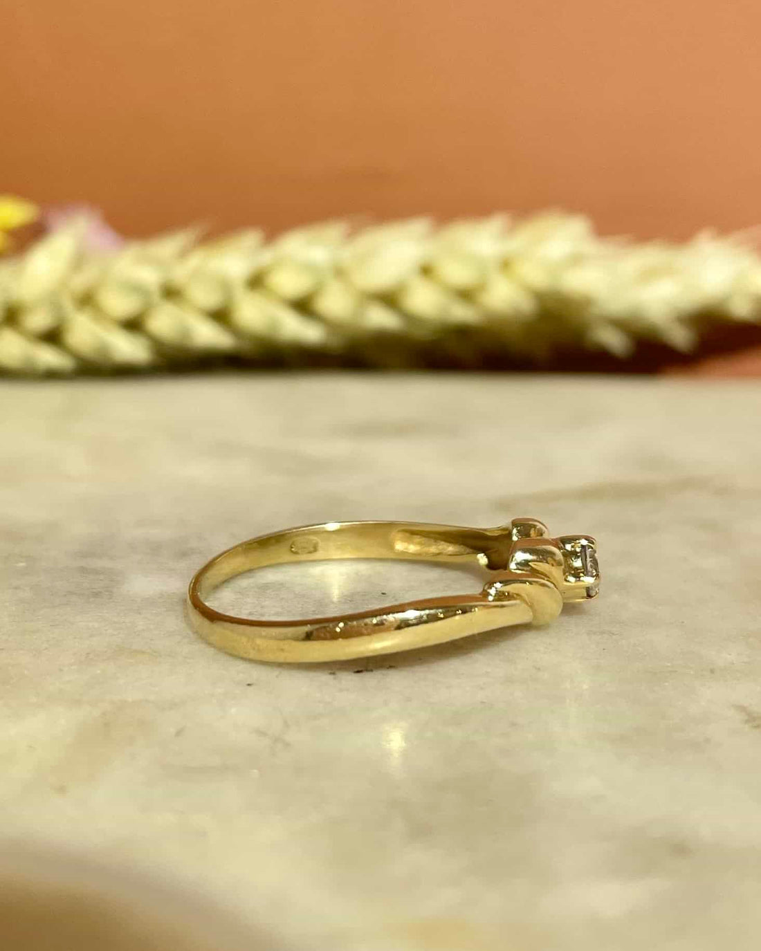 Bague Tourbillon Solitaire Diamant &quot;Ariana&quot; - Elliade Paris