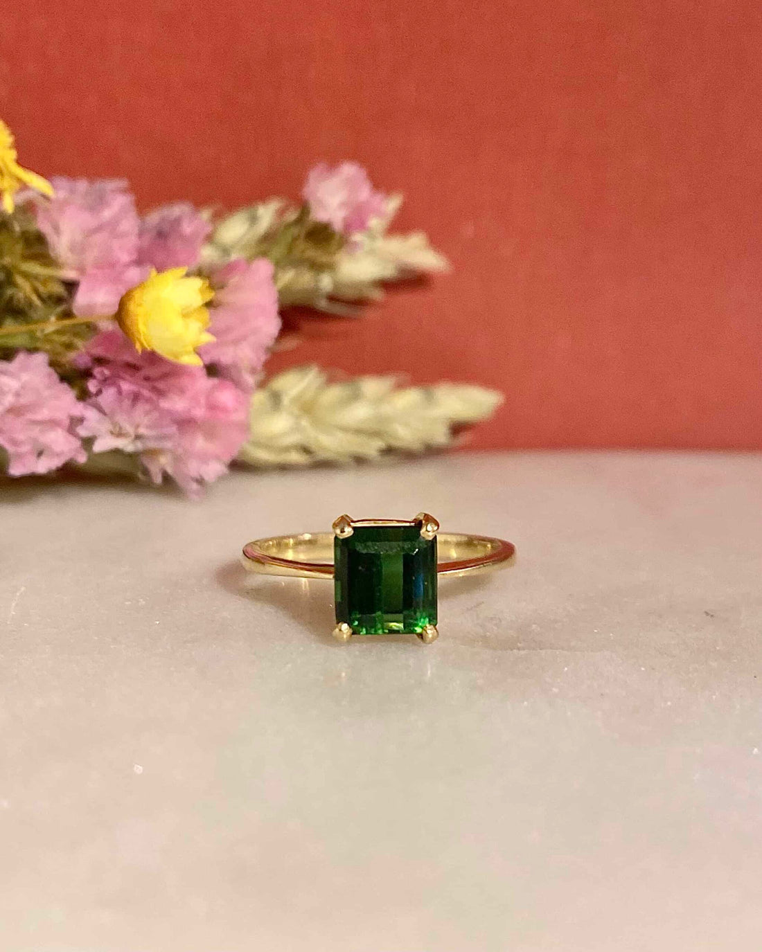 Anillo de cóctel de turmalina de 1,70 quilates «Tania»