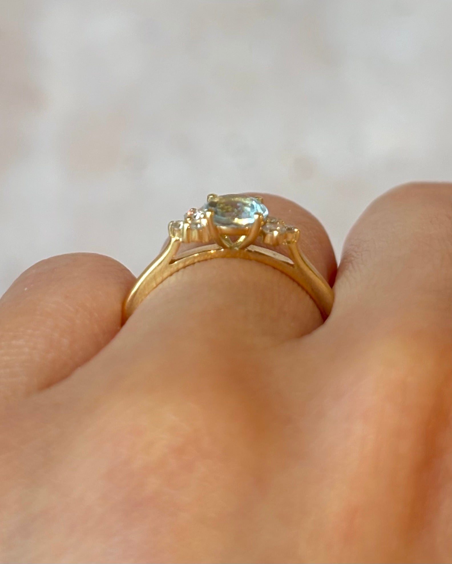 Bague Trilogie Aigue - Marine 0.50 carat &amp; Diamants "Albane" - Elliade Paris