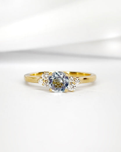 Bague Trilogie Aigue - Marine 0.50 carat &amp; Diamants "Albane" - Elliade Paris
