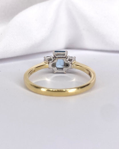 Bague Trilogie Aigue - Marine 0.75 carat &amp; Diamants &quot;Julietta&quot; - Elliade Paris