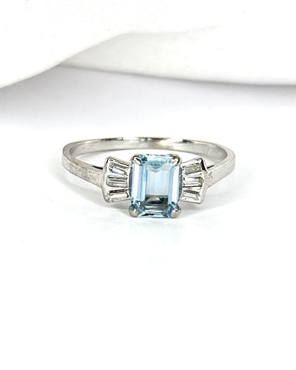 Bague Trilogie Aigue-Marine 0.80 carat &amp; Diamants "Penélope" - Elliade Paris