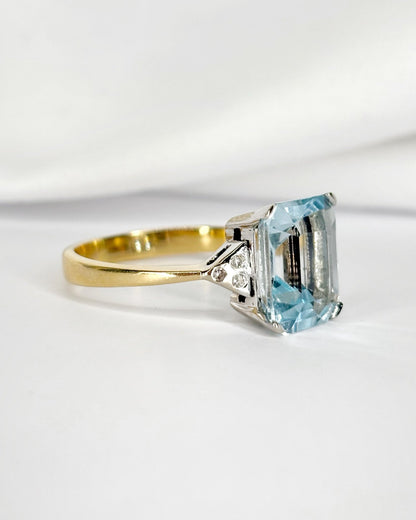 Bague Trilogie Aigue - Marine 5 carats &amp; 6 Diamants "Solange" - Elliade Paris