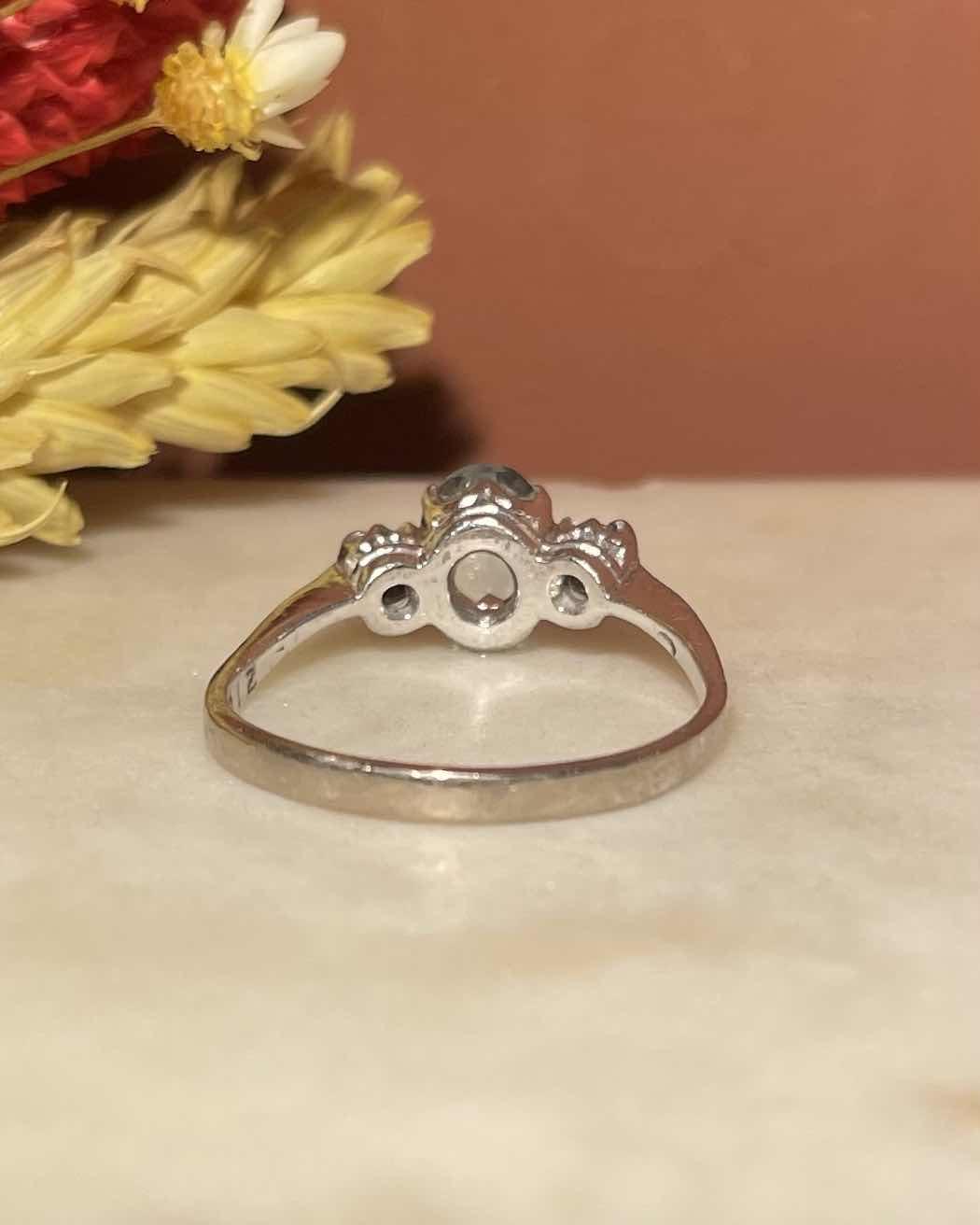 Bague Trilogie Aigue - Marine &amp; Diamants "Hanaë" - Elliade Paris
