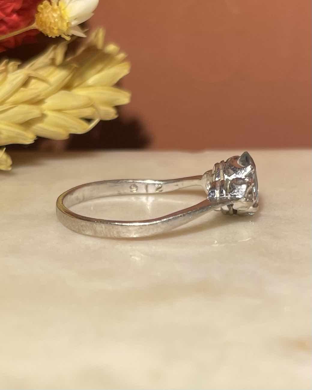 Bague Trilogie Aigue - Marine &amp; Diamants "Hanaë" - Elliade Paris