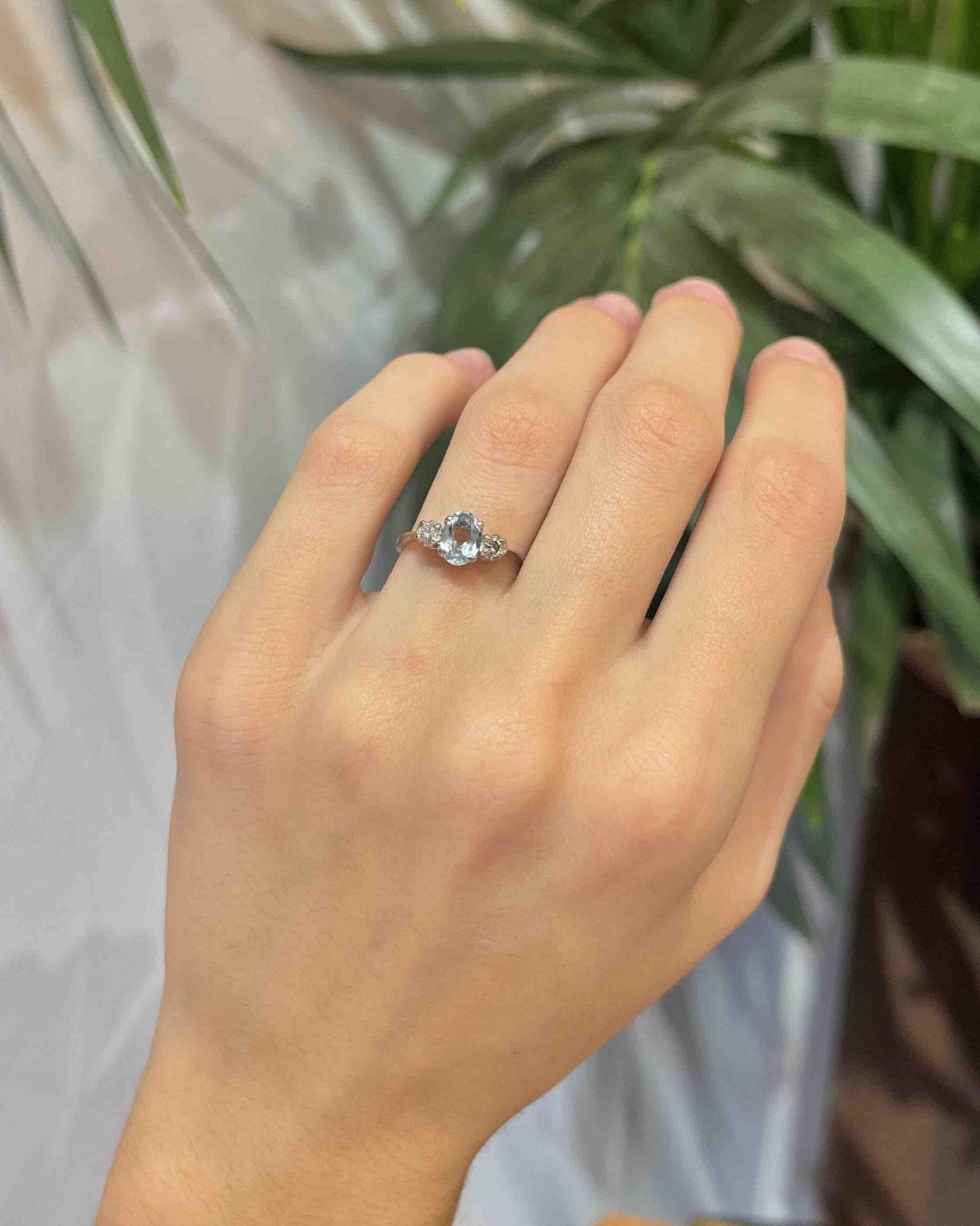Bague Trilogie Aigue - Marine &amp; Diamants "Hanaë" - Elliade Paris