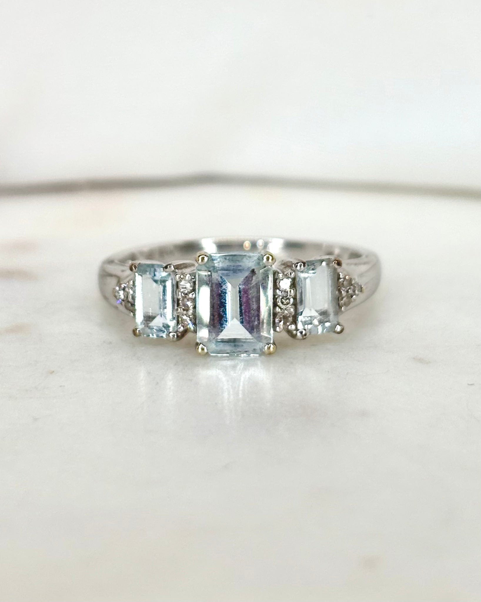 Bague Trilogie Aigues - Marines 1.40 carat &amp; Diamants "Axelle" - Elliade Paris
