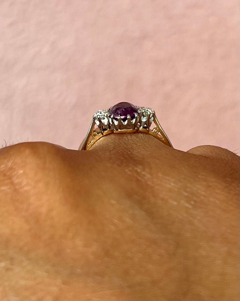 Bague Trilogie Améthyste 0.90 carat &amp; Diamants "Gabriella" - Elliade Paris