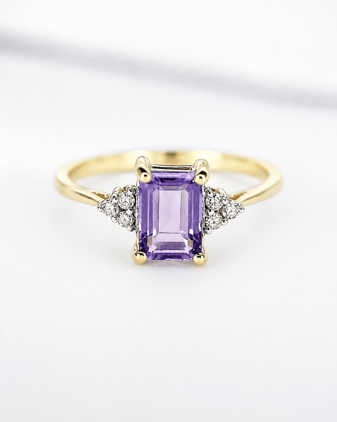 Bague Trilogie Améthyste 0.90 carat &amp; Diamants "Tristane" - Elliade Paris