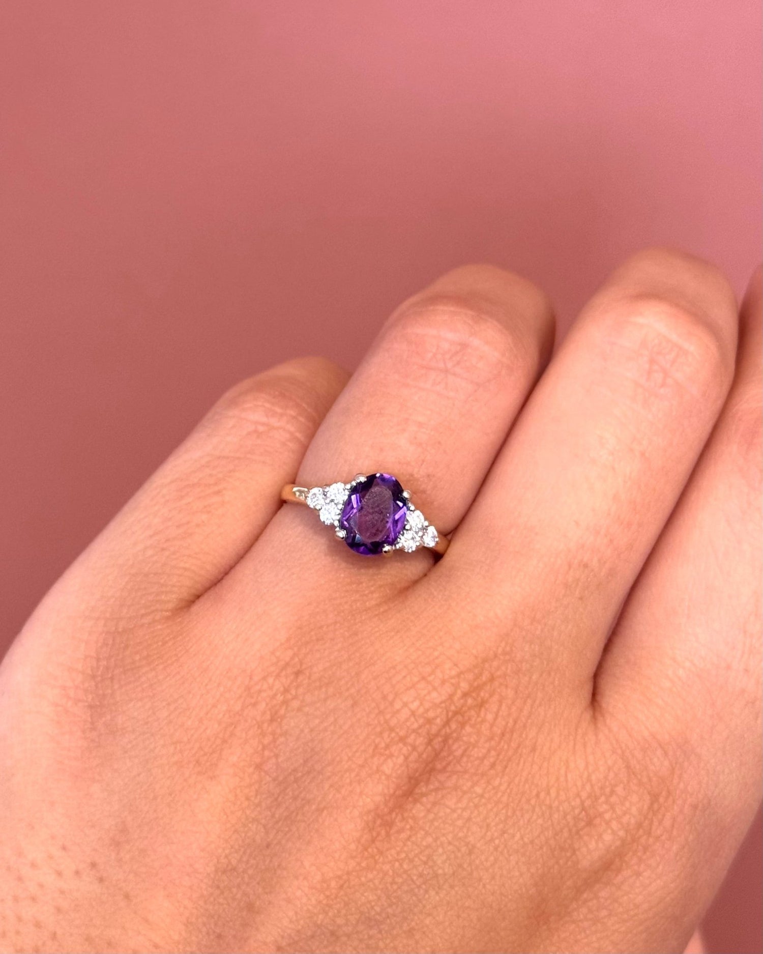 Bague Trilogie Améthyste 0.98 carat &amp; Diamants 0.24 carat "Aster" - Elliade Paris