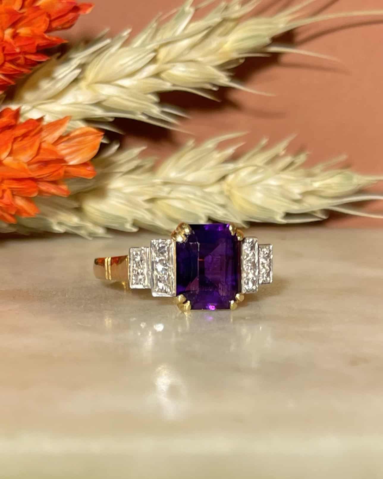 Bague Trilogie Améthyste 1.40 carat &amp; 10 Diamants "Hawa" - Elliade Paris