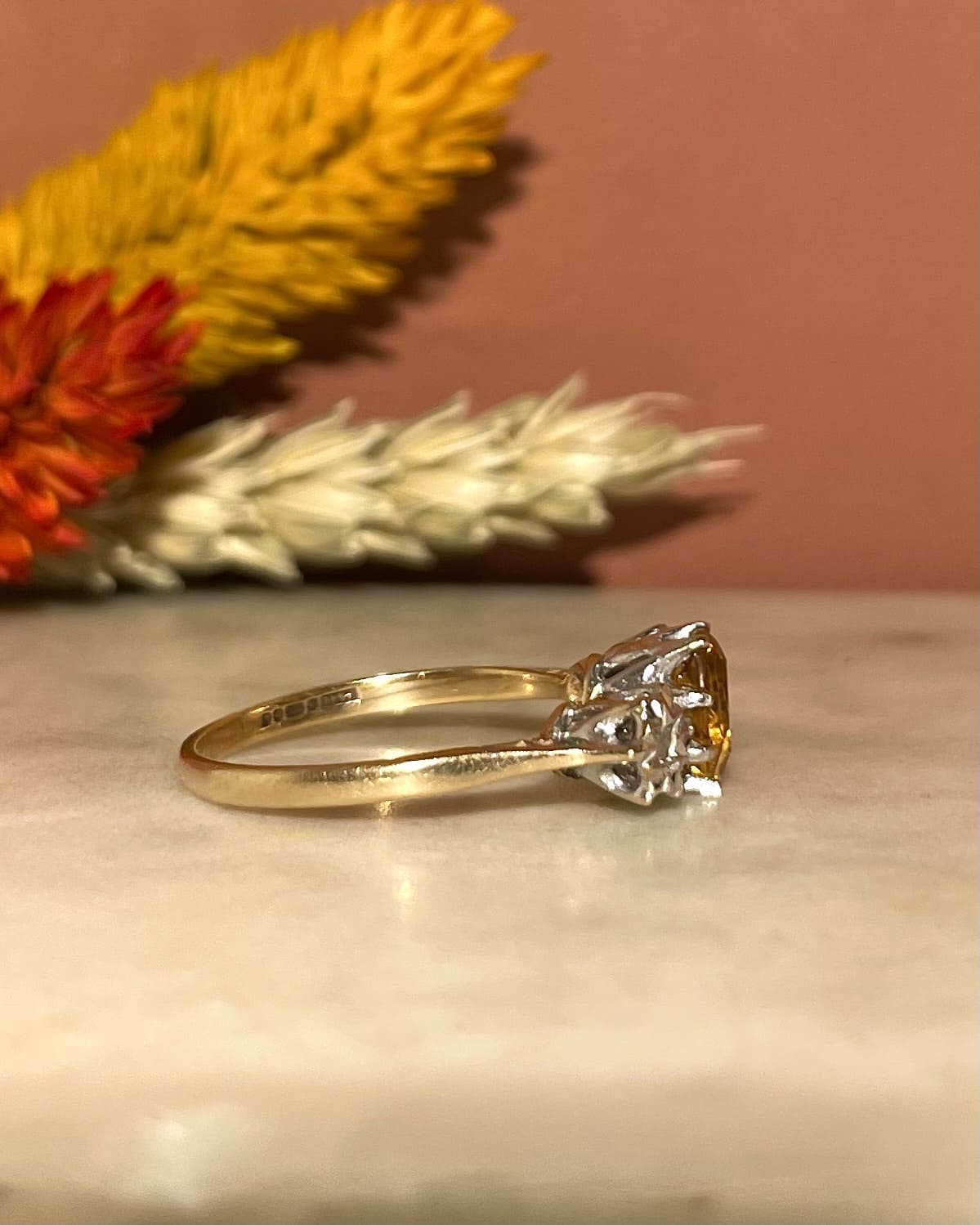 Bague Trilogie Citrine &amp; Diamants &quot;Mylenne&quot; - Elliade Paris