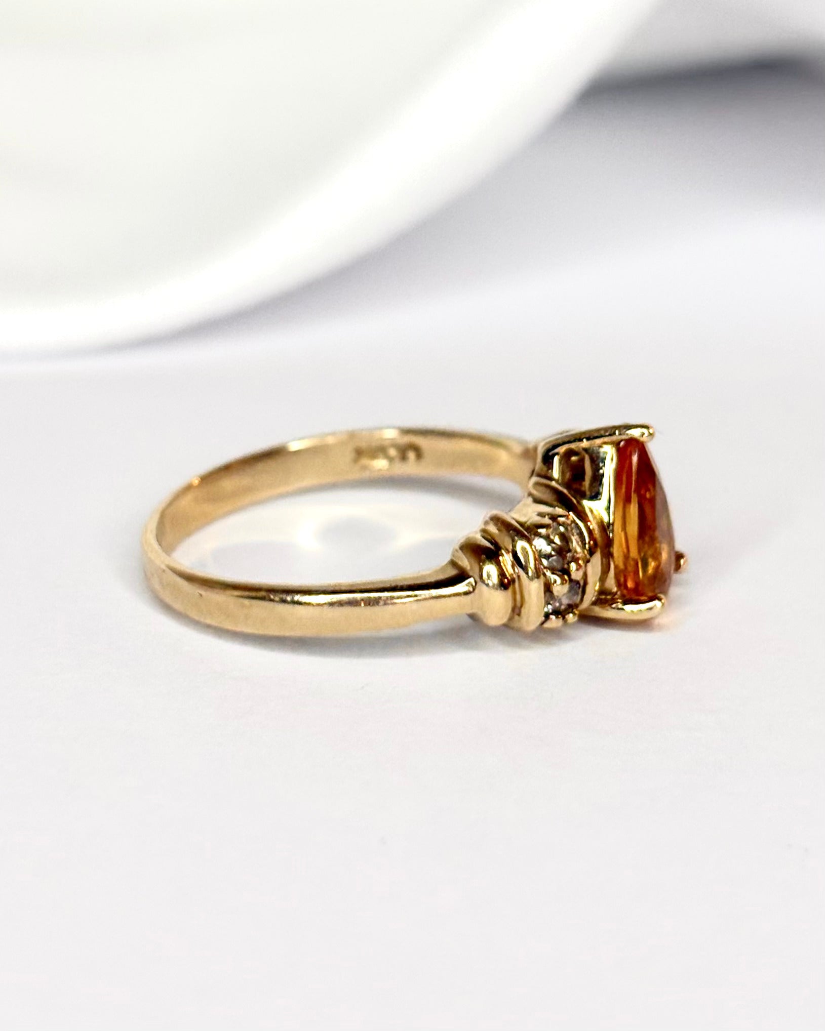 Bague Trilogie Citrine poire &amp; Diamants "Ofélia" - Elliade Paris
