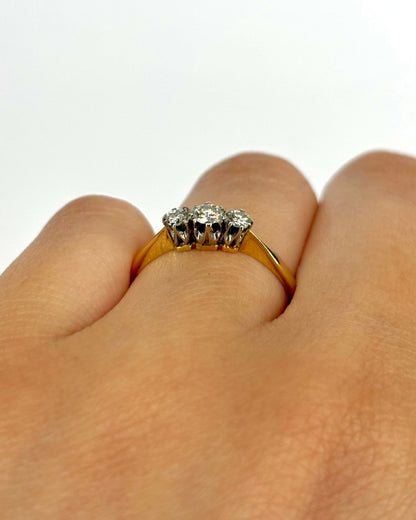 Bague Trilogie Diamants 0.25 carat "Tosca" - Elliade Paris