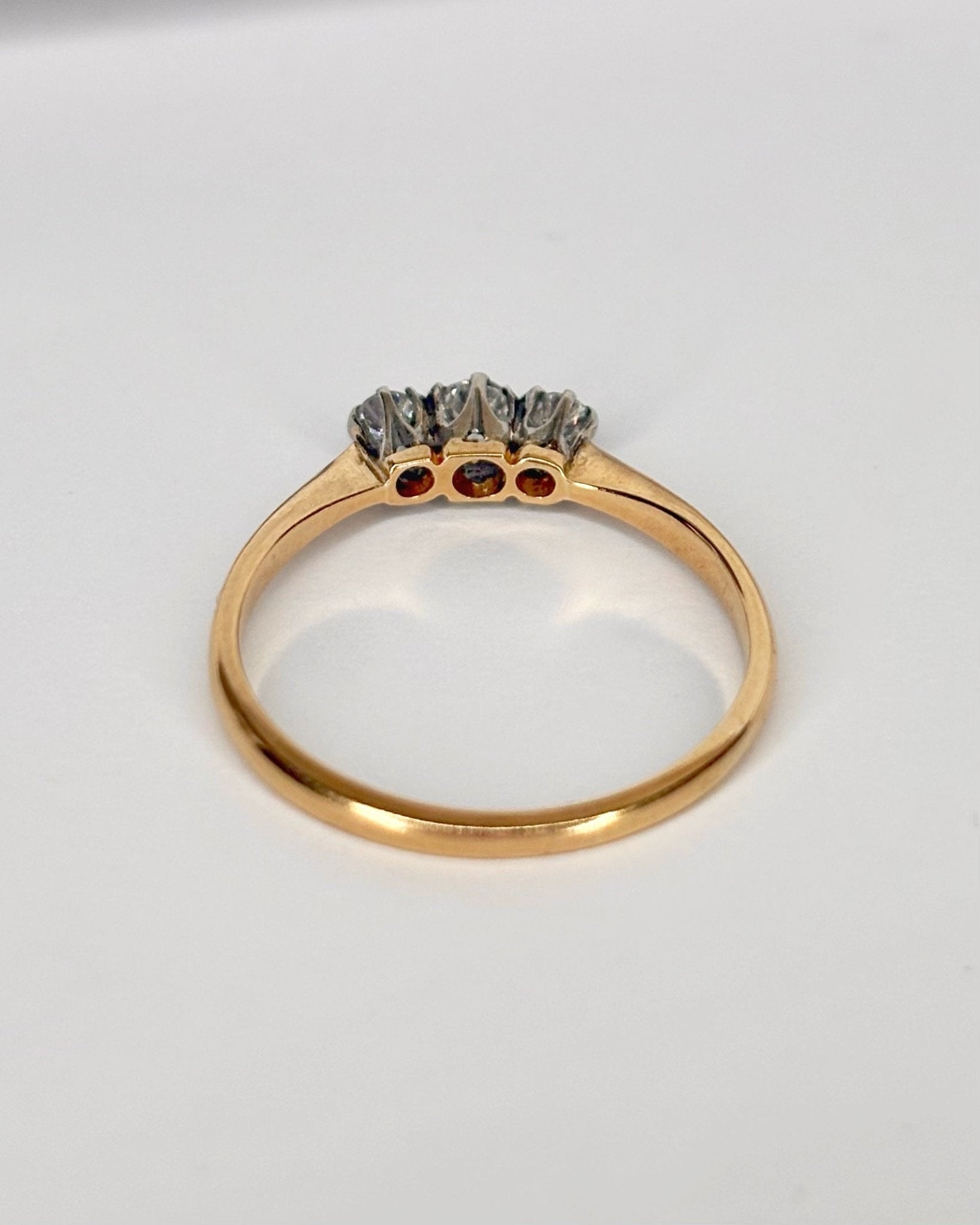 Bague Trilogie Diamants 0.25 carat "Tosca" - Elliade Paris
