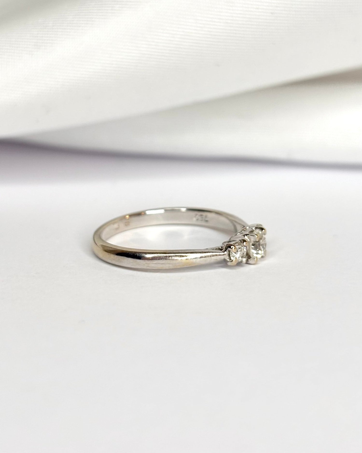 Bague Trilogie Diamants 0.30 carat "Kayla" - Elliade Paris