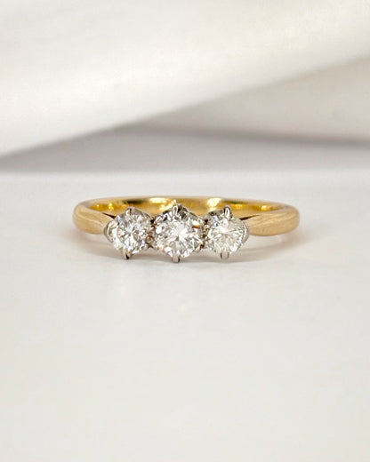 Bague Trilogie Diamants 0.31 carat "Samantha" - Elliade Paris