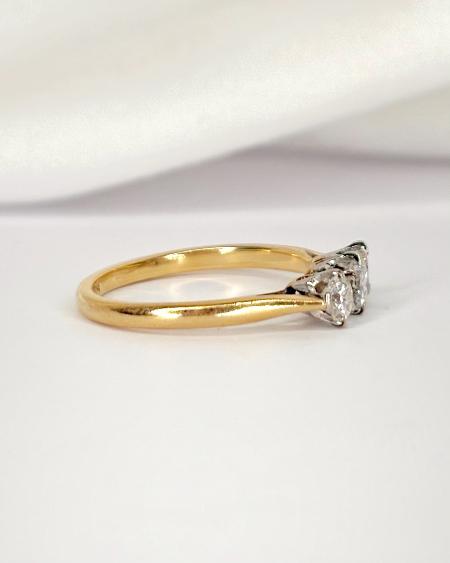 Bague Trilogie Diamants 0.31 carat "Samantha" - Elliade Paris