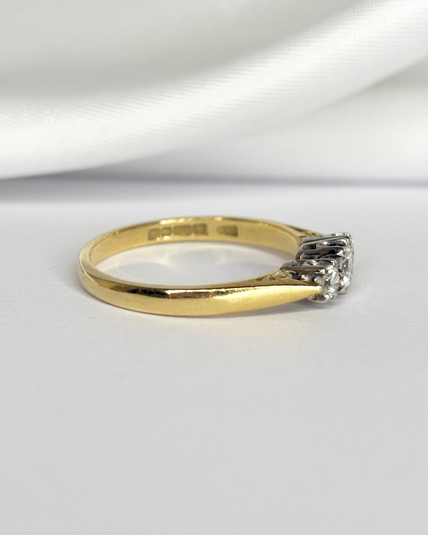 Bague Trilogie Diamants 0.34 carat "Asia" - Elliade Paris