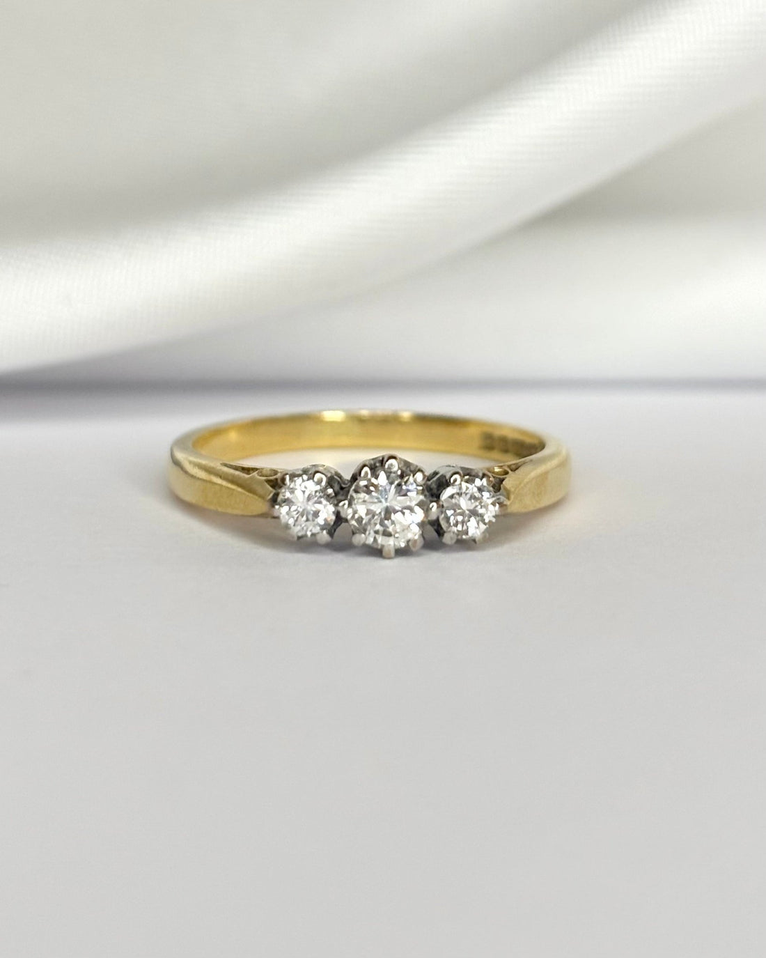Bague Trilogie Diamants 0.34 carat "Asia" - Elliade Paris