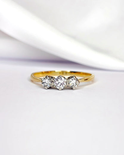 Bague Trilogie Diamants 0.45 carat "Eliane" - Elliade Paris