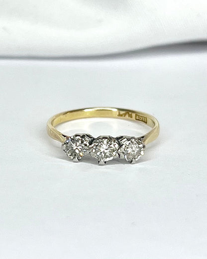 Bague Trilogie Diamants 0.45 carat "Maëlia" - Elliade Paris