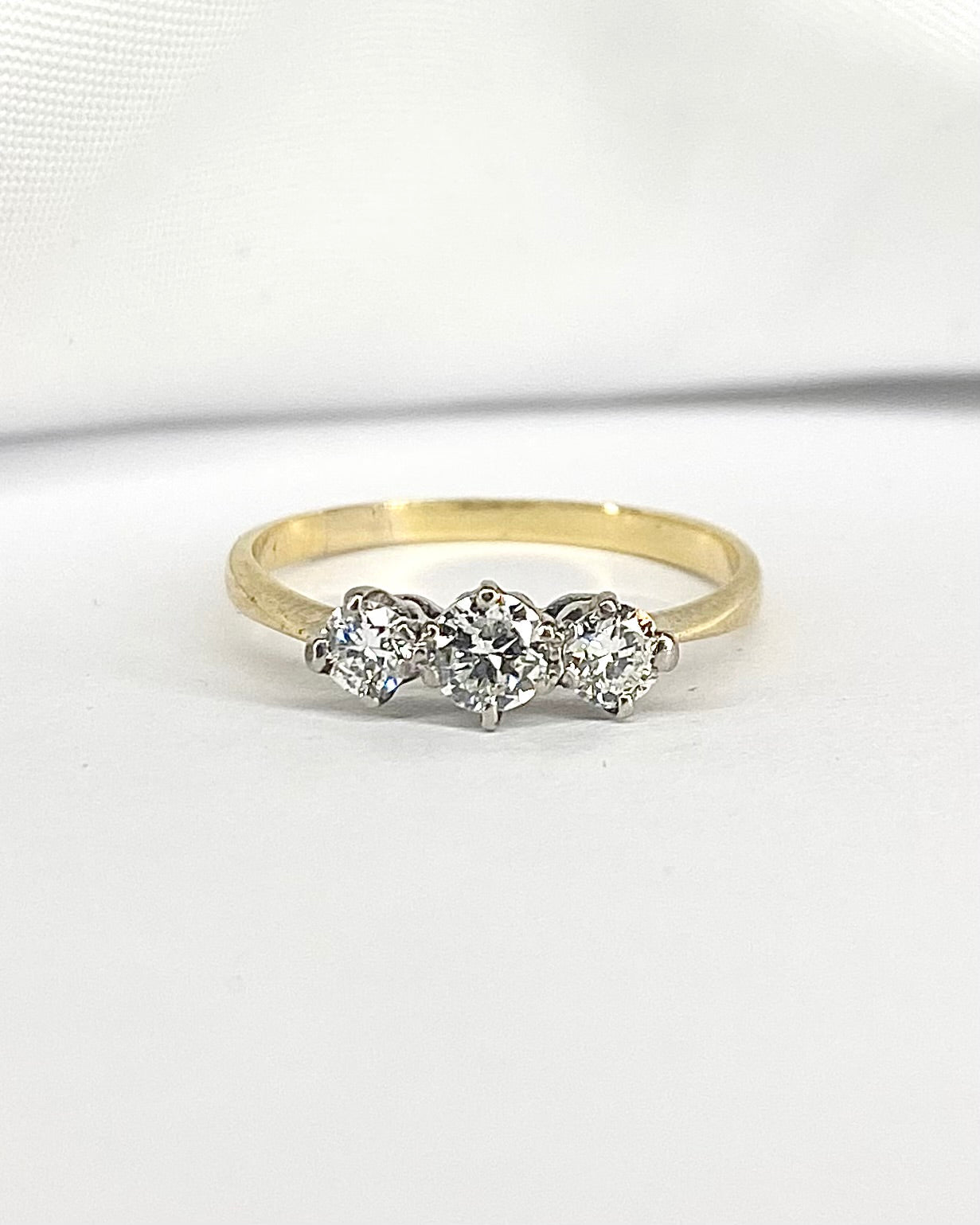 Bague Trilogie Diamants 0.53 carat "Carolina" - Elliade Paris
