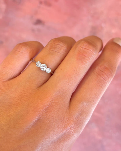 Bague Trilogie Diamants 0.55 carat "Stella" - Elliade Paris