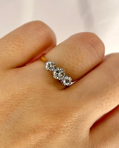 Bague Trilogie Diamants 0.57 carat "Oriane" - Elliade Paris