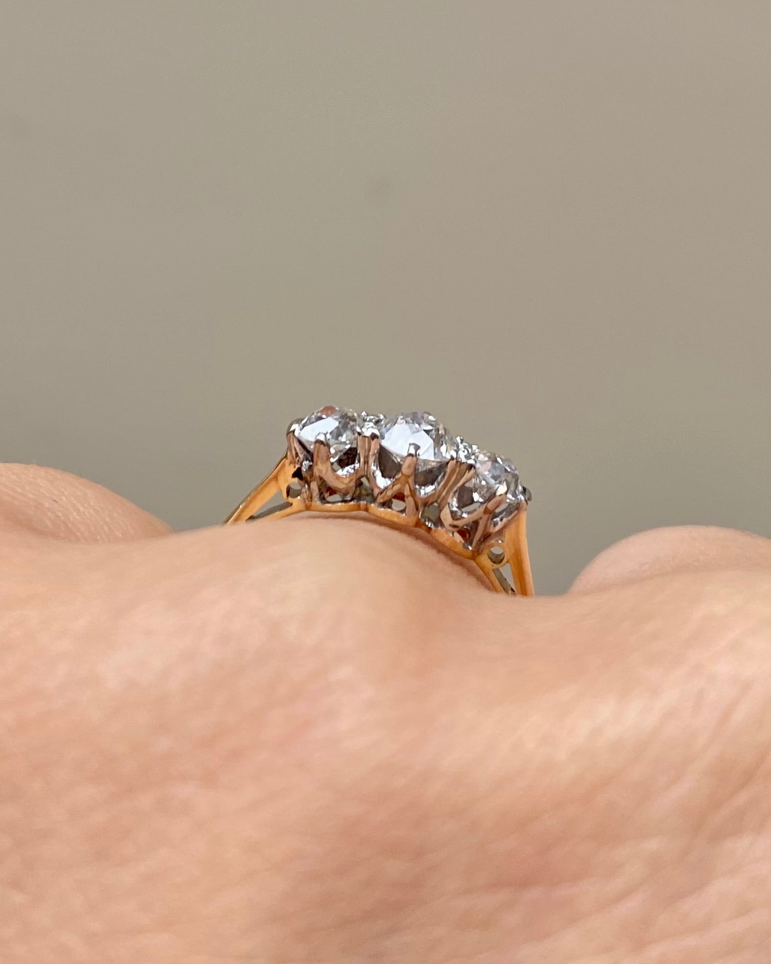 Bague Trilogie Diamants 0.60 carat "Lou" - Elliade Paris