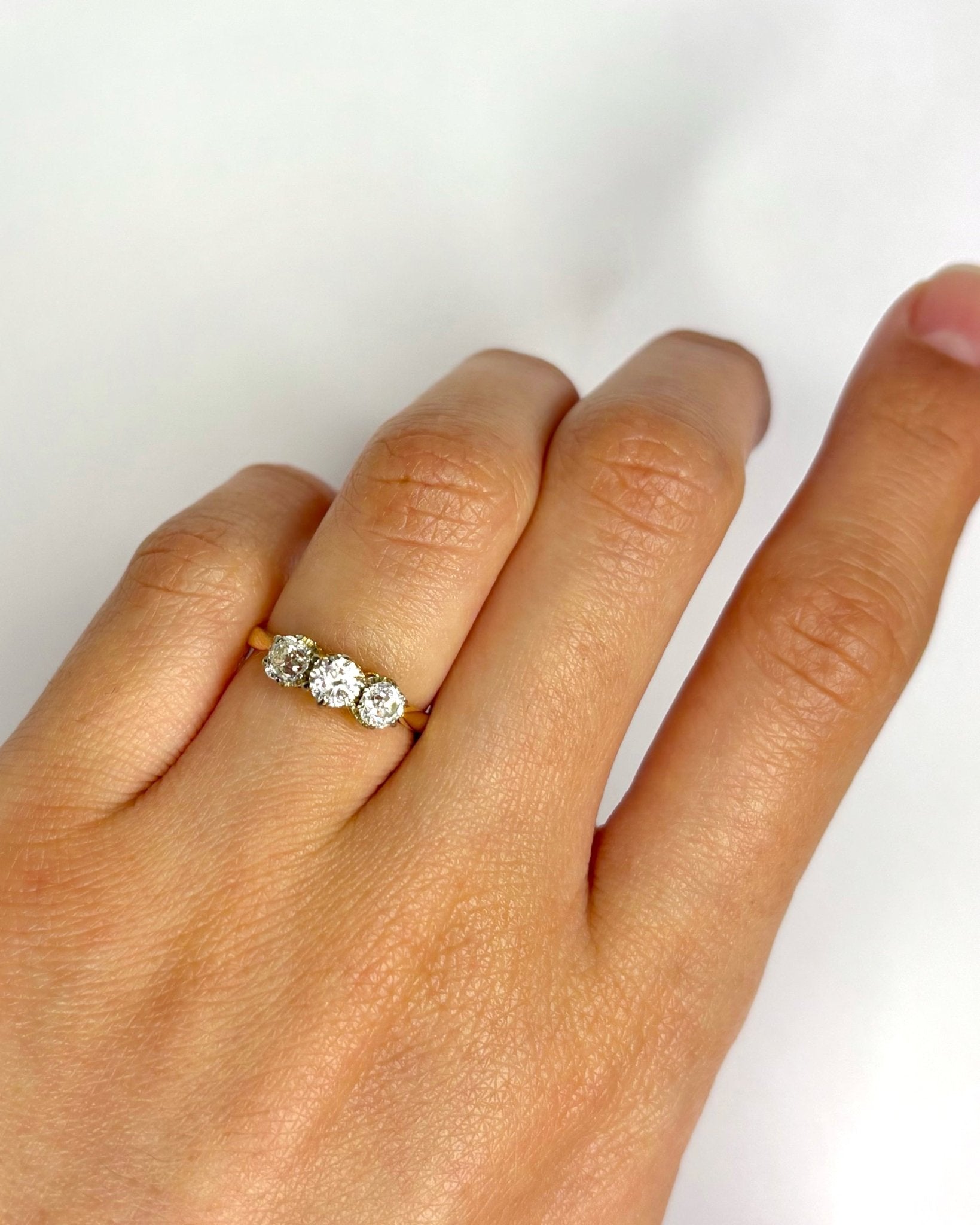 Bague Trilogie Diamants 0.70 carat "Vanessa" - Elliade Paris