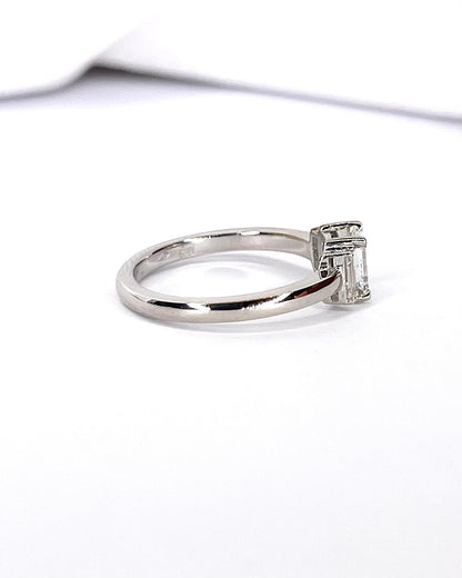 Bague Trilogie Diamants taille émeraude 1.08 carat "Anouck" - Elliade Paris