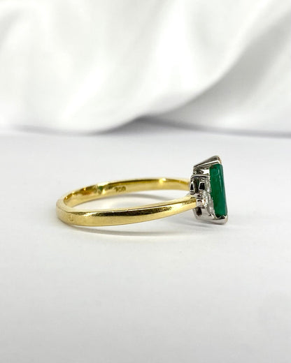 Bague Trilogie Émeraude 0.44 carat &amp; Diamants "Marjorie" - Elliade Paris