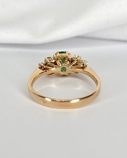 Bague Trilogie Émeraude 0.80 carat &amp; Diamants 0.24 carat "Carolina" - Elliade Paris