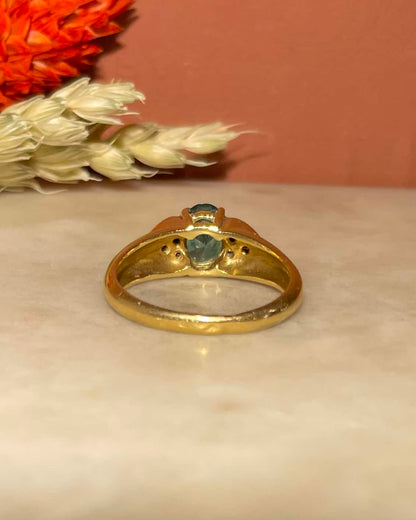 Bague Trilogie Emeraude 0.85 carat &amp; Diamants &quot;Daphné&quot; - Elliade Paris