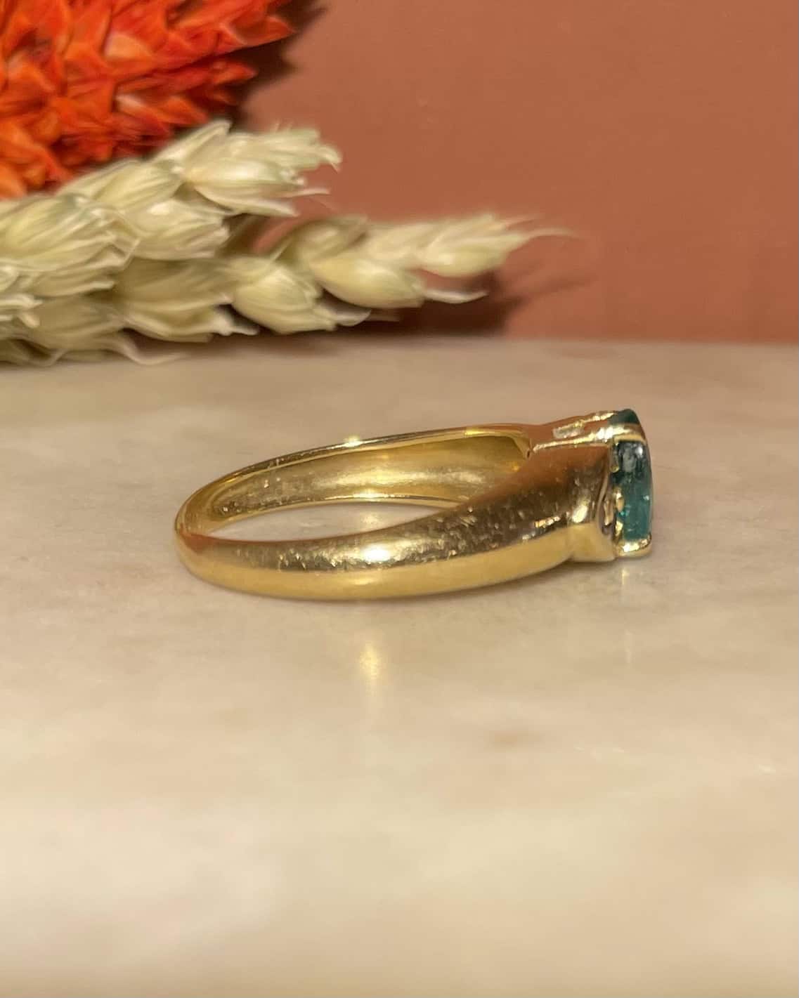 Bague Trilogie Emeraude 0.85 carat &amp; Diamants &quot;Daphné&quot; - Elliade Paris